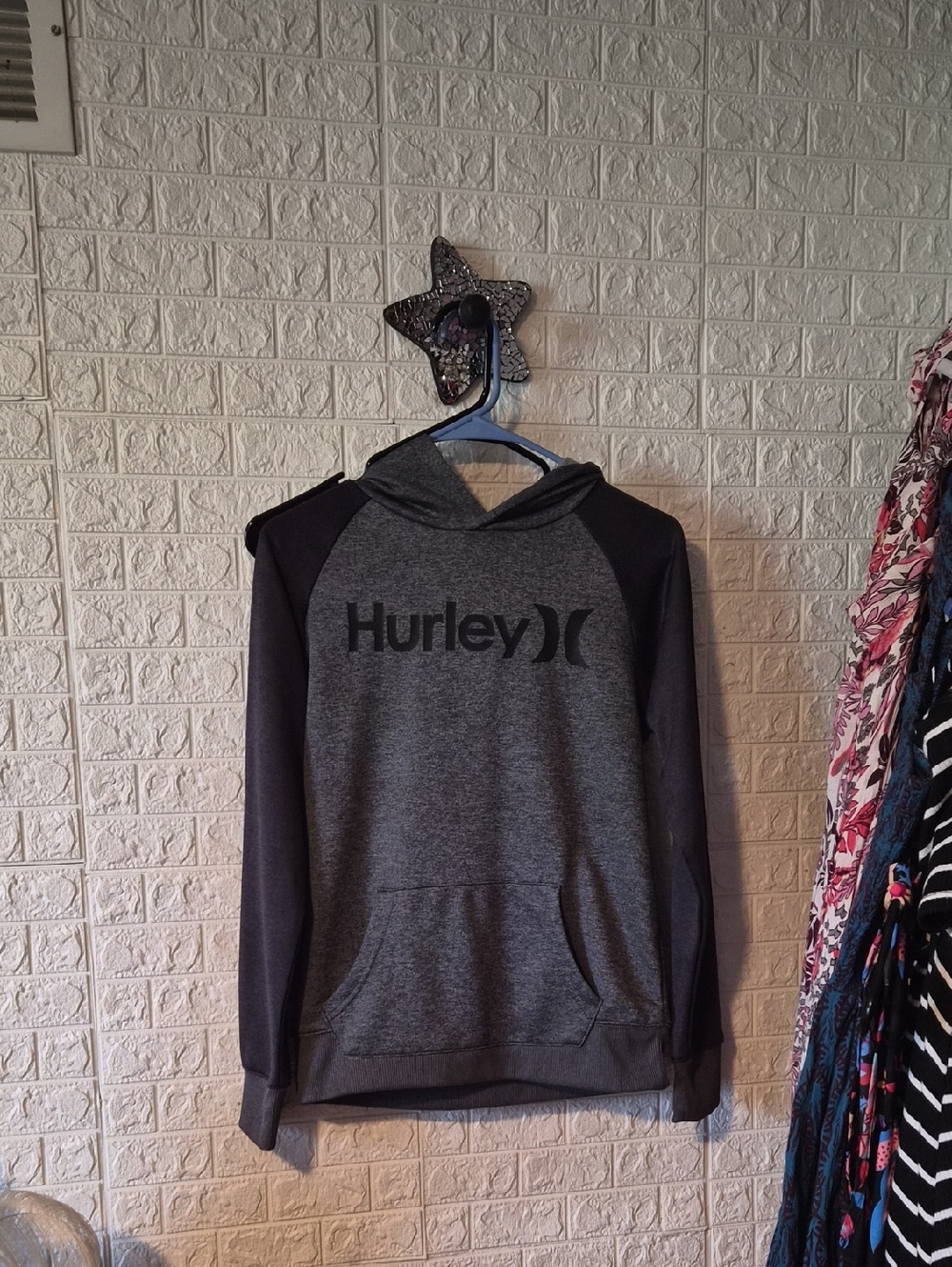 Hurley boys hoodie